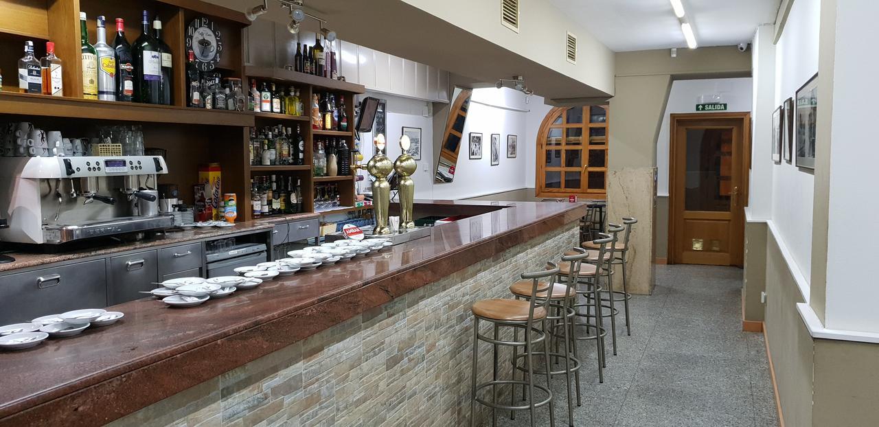 Hostal El Busto 特鲁埃尔 外观 照片