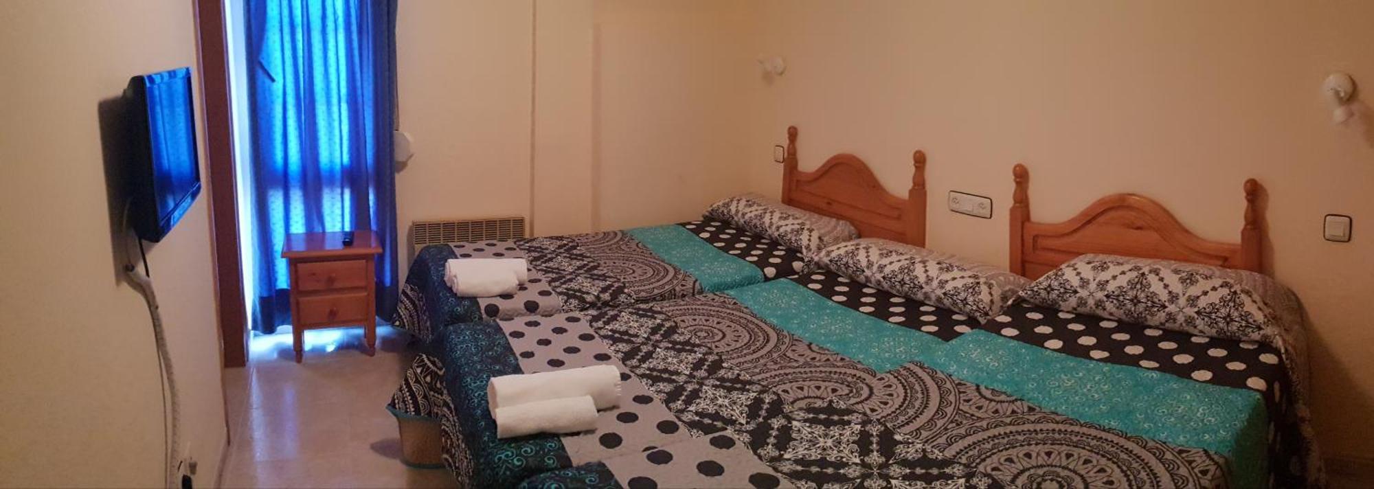 Hostal El Busto 特鲁埃尔 外观 照片